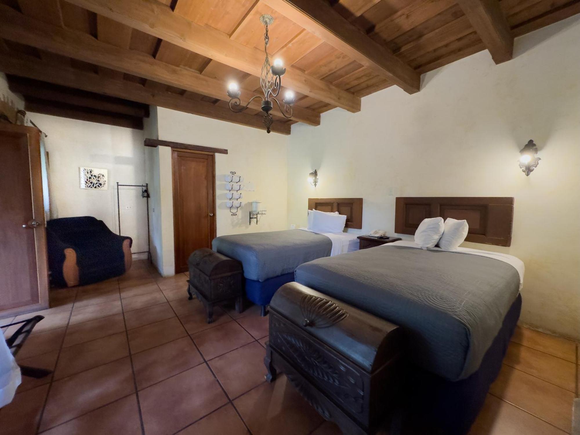 Naif Boutique Hotel アンティグア・グアテマラ エクステリア 写真