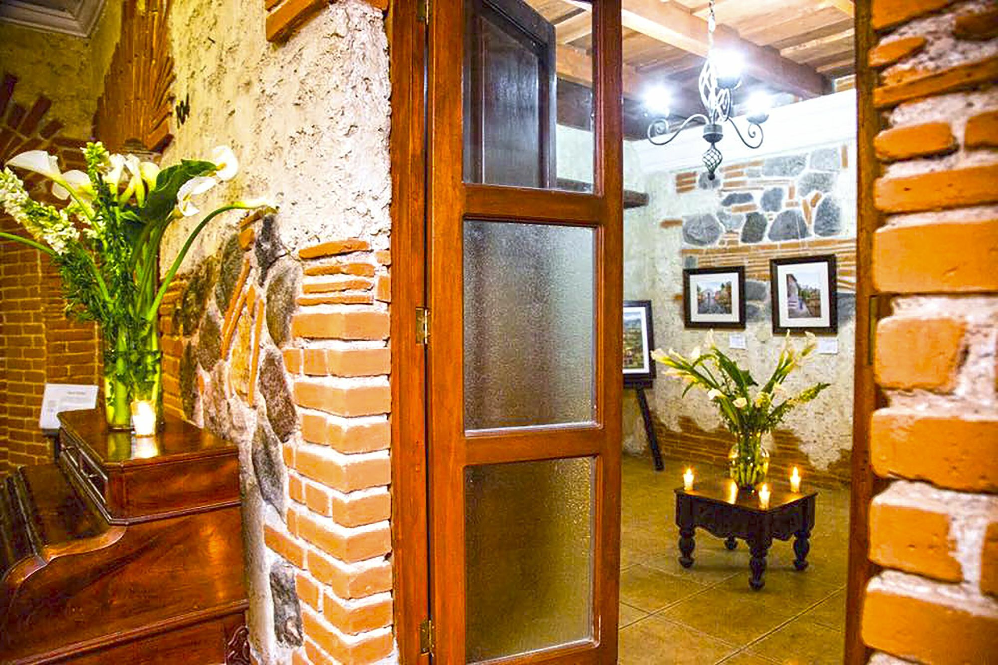 Naif Boutique Hotel アンティグア・グアテマラ エクステリア 写真